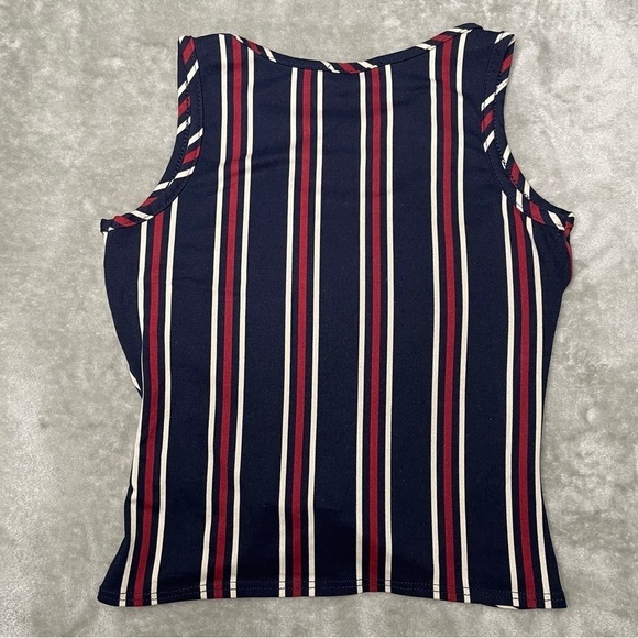 Tanktops 4 Piece Bundle Size Small - Picture 3 of 16